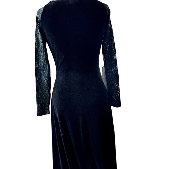 VTG Moda Int. Black Velvet Maxi Dress Sz Sm Lace Sleeves Whimsygoth Witchy Party - Picture 5 of 6